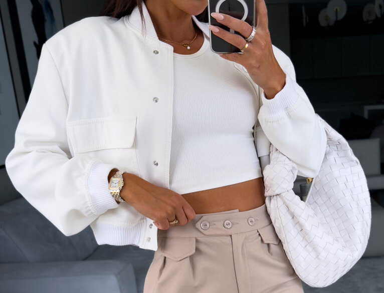 Dejana Kurze Jacke i Urban-Stil 