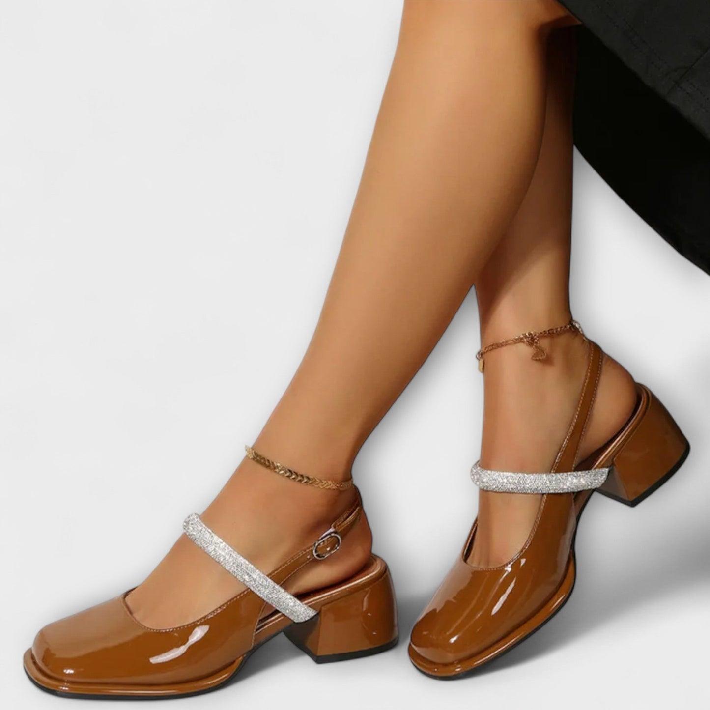 Efter - Mary Janes med Glitzer-Riemen och Blockabsatz 