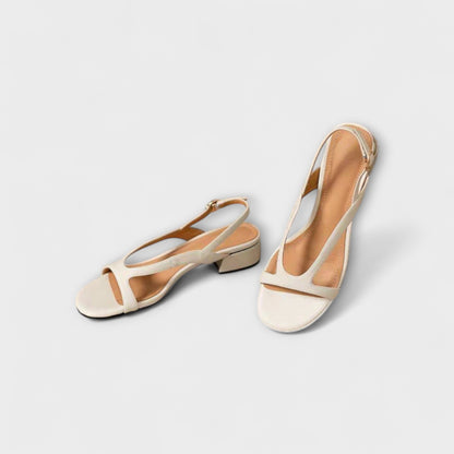 Evelyn - Eleganta Flache Sandaler Minna med Raffinerad Finish