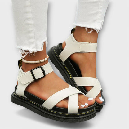 Marthe - Ortopediska sportsandal för komfort och säkerhet 