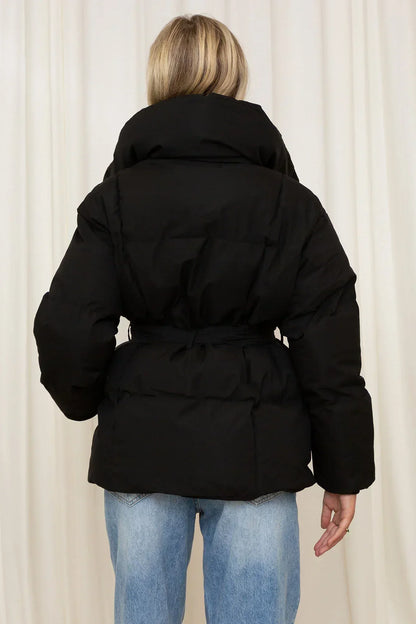 Norelia® | Elegant vadderad jacka